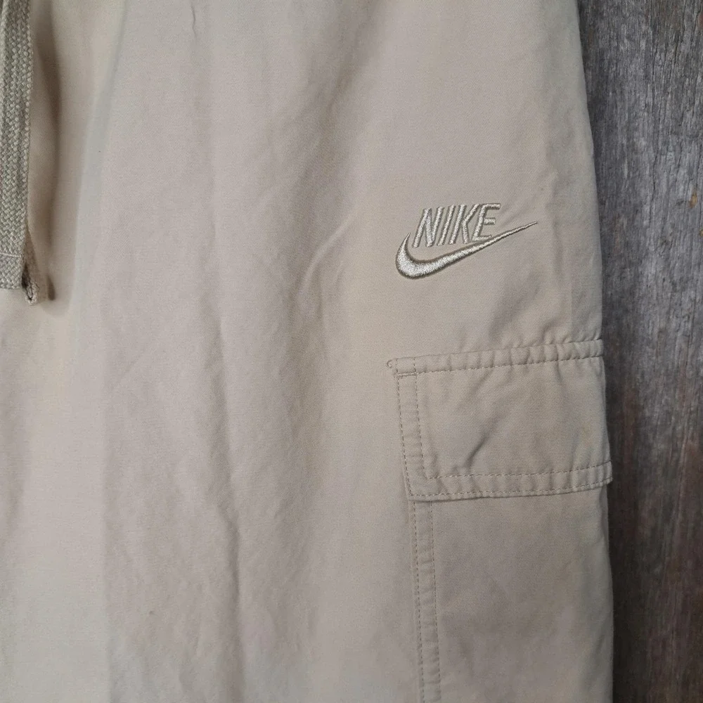 Nike Sportswear Gorpcore Lite Y2k Vibes Woven Nylon Cargo Pants Men S Beige